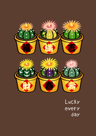 ต้นไม้กระถางนำโชค(น้ำตาลเข้ม)