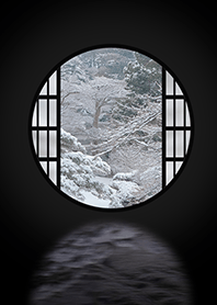 Winter Japanese garden[[round window]