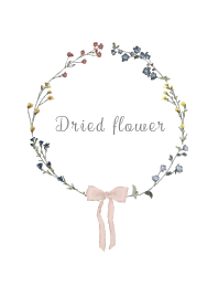 大人シンプルでオシャレなフラワーリース