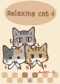 放鬆的貓 4 感到驚訝