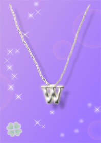 initial W(four Leaf Clover)