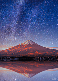 幸運向上✨富士山和銀河