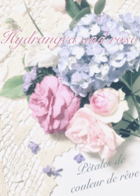 紫陽花とバラ