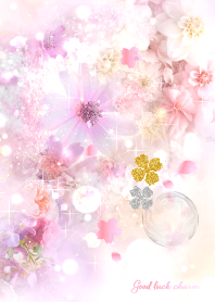 光り輝く幸運のお守り