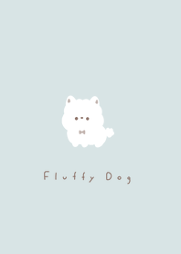 ふわふわの犬。ライトブルー