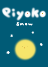 Piyoko and snow