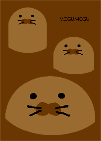 もぐもぐ
